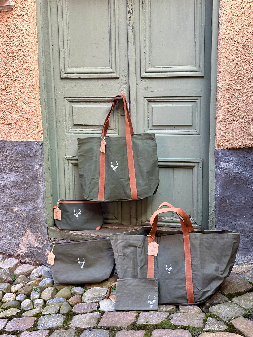 Nomad Carry-All Canvas Bag - Plus